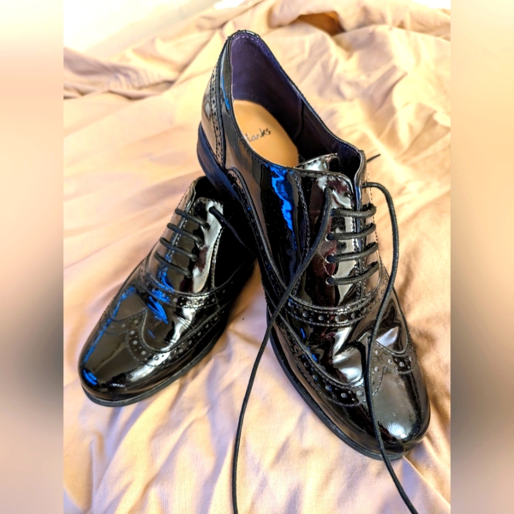 Clarks Black Patent Leather Oxford Flats